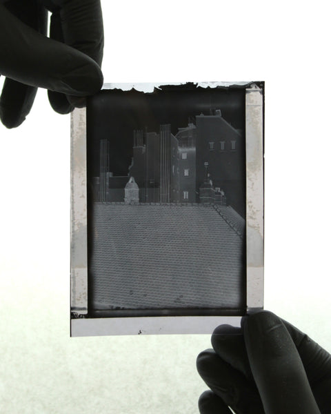 ONE INSTANT CLASSIC FILM 'TYPE 100' PACKFILM (3 SHOTS)